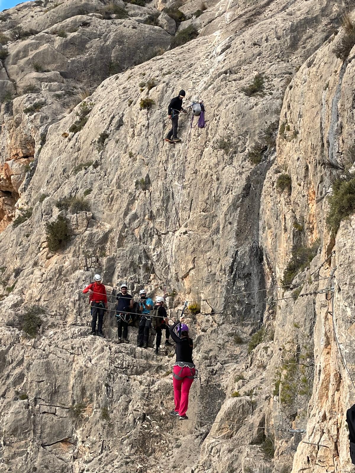 Encadrement groupe — falaise